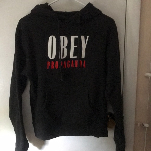 Obey black sweatshirt - Picture 1 of 1